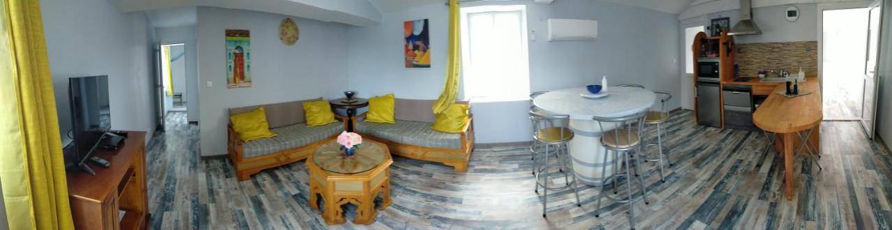 Du Moulin Holiday home *